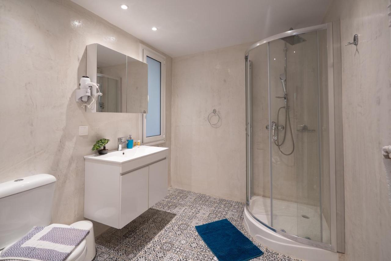 Exclusive Apartment In The Heart Of 아테네 외부 사진